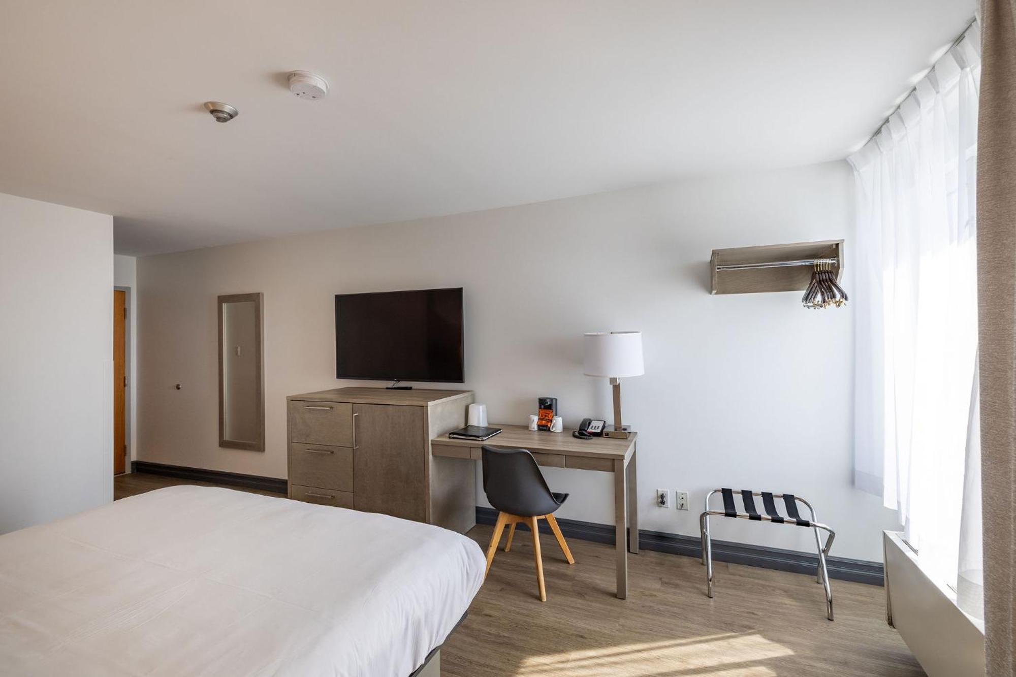 Repotel Aeroport Quebec ภายนอก รูปภาพ