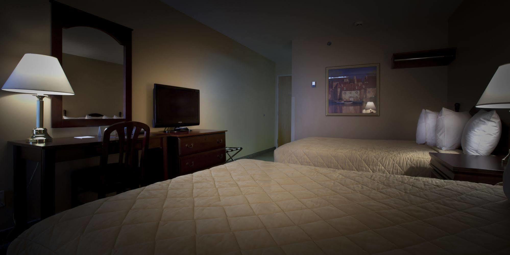 Repotel Aeroport Quebec ภายนอก รูปภาพ